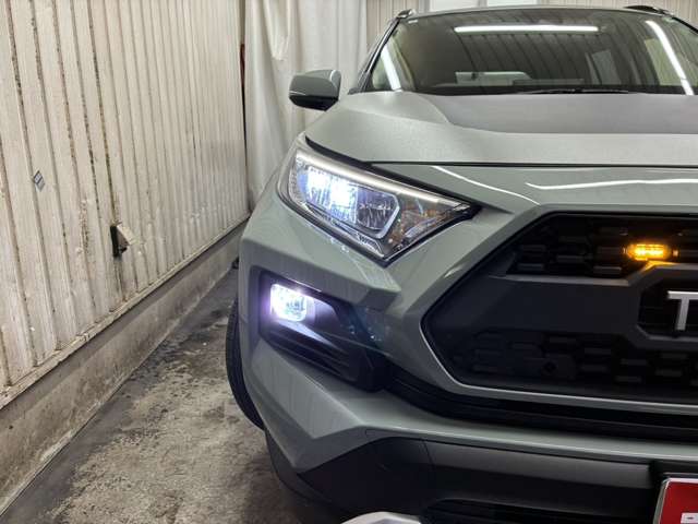 Toyota RAV4 11