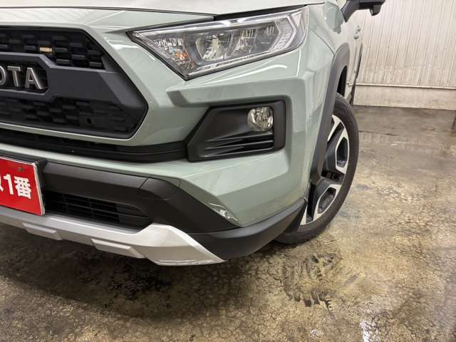 Toyota RAV4 12