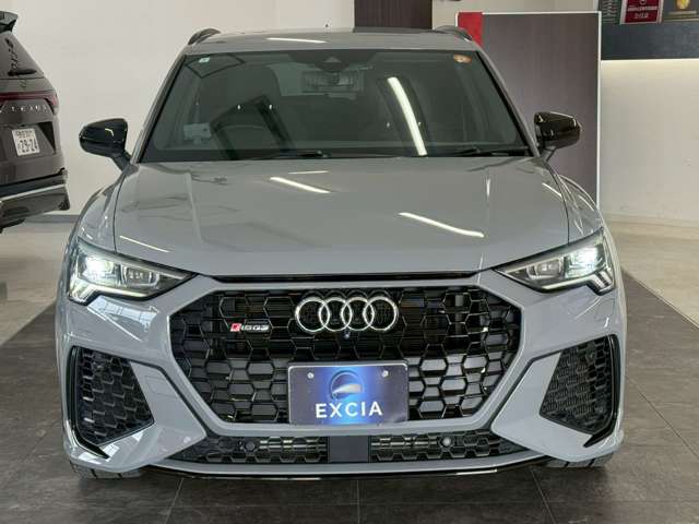 Audi RS Q3 4