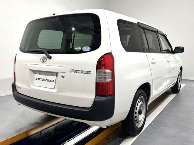 Toyota Probox Van 8