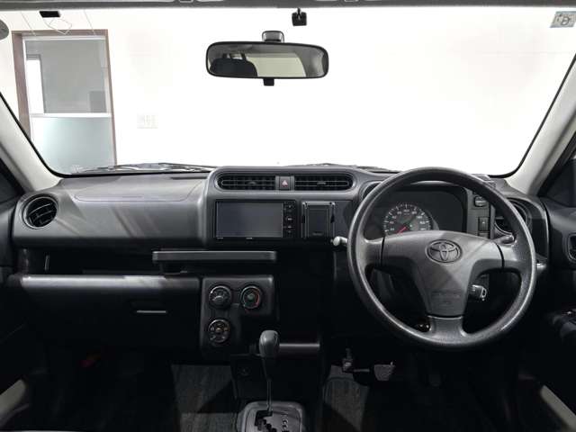 Toyota Probox Van 10