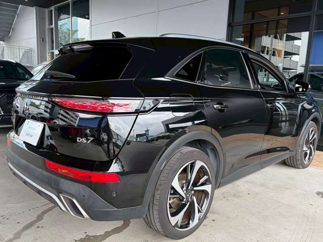 DS Automobiles DS7 6