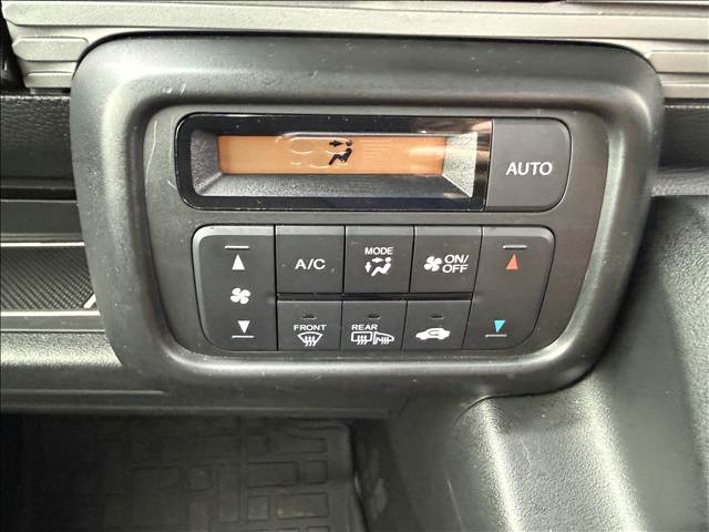 Honda N-VAN 11