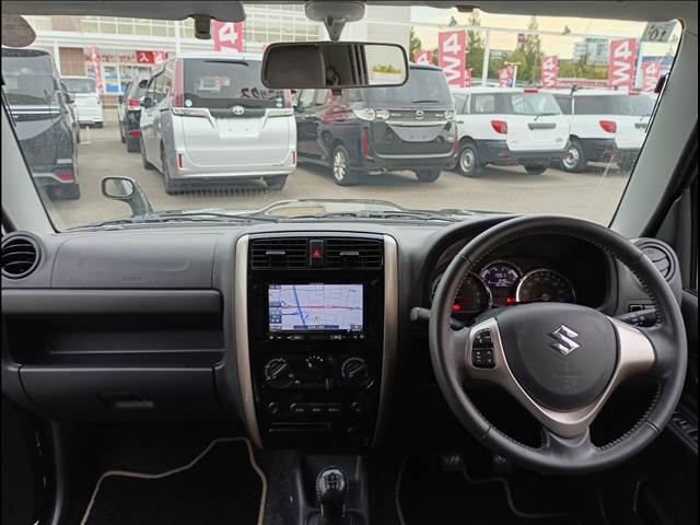 Suzuki Jimny 13