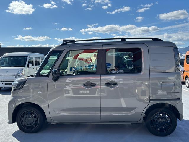 Suzuki Spacia Base 6