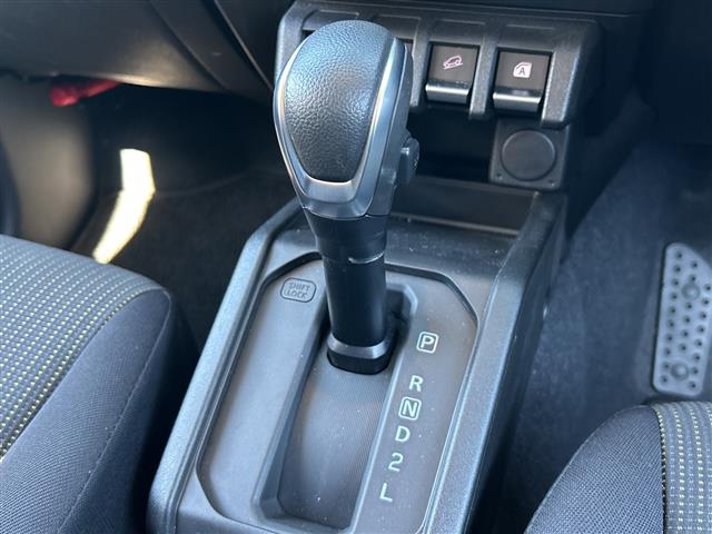 Suzuki Jimny 11