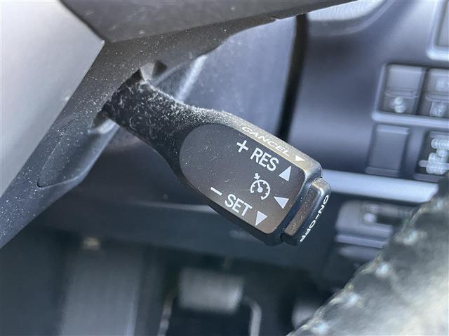 Toyota Noah 11