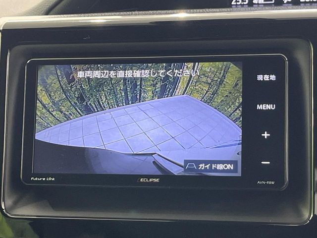 Toyota Noah 4
