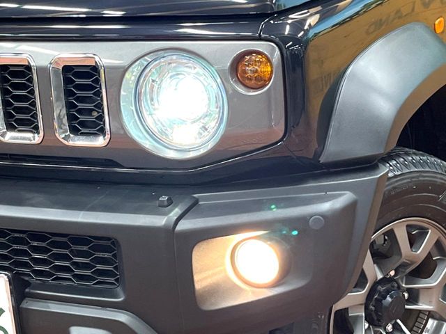 Suzuki Jimny Nomade 12