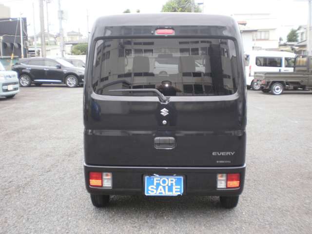 Suzuki Every 8