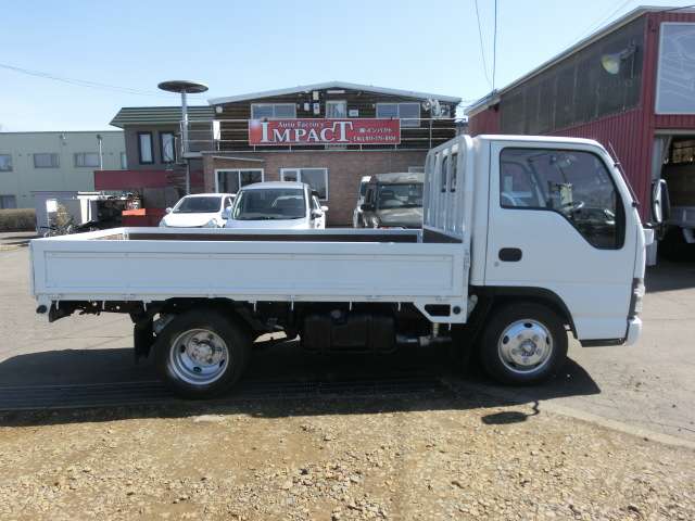 Isuzu Elf 7