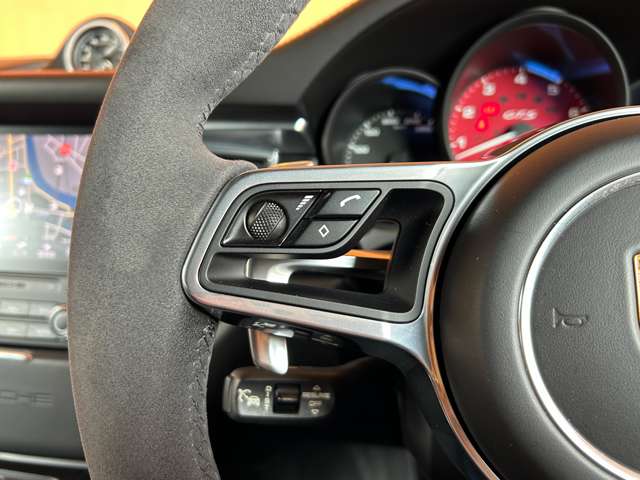 Porsche Macan 9