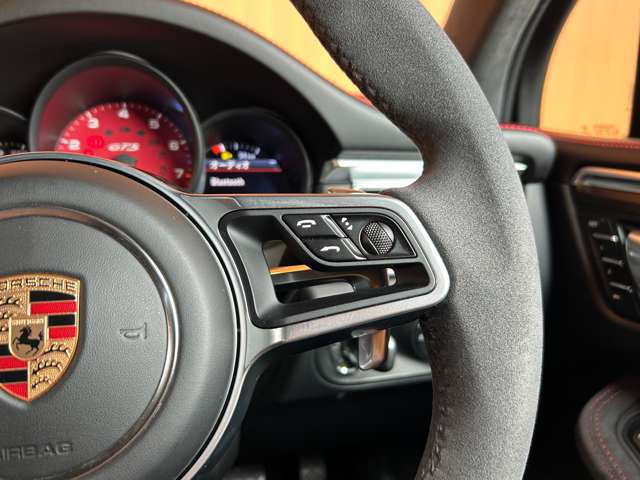 Porsche Macan 10