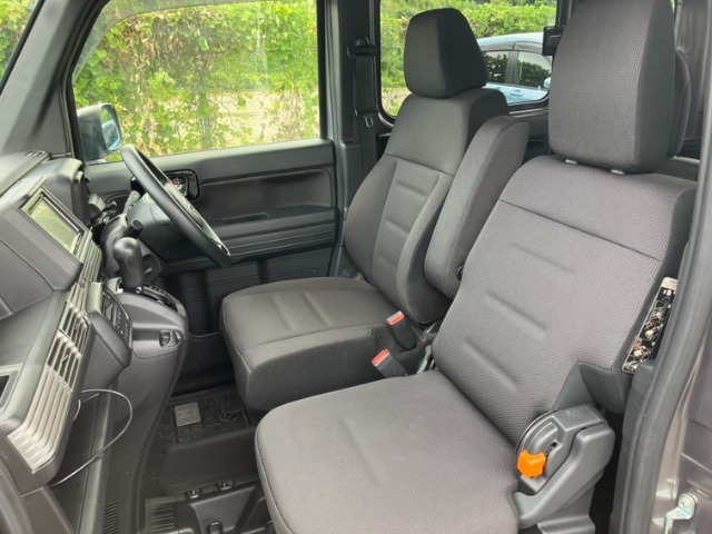 Honda N-VAN 12