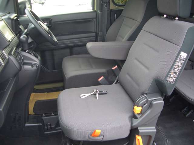 Honda N-VAN 4