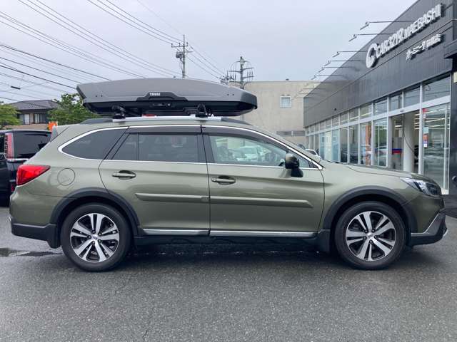 Subaru Legacy Outback 11
