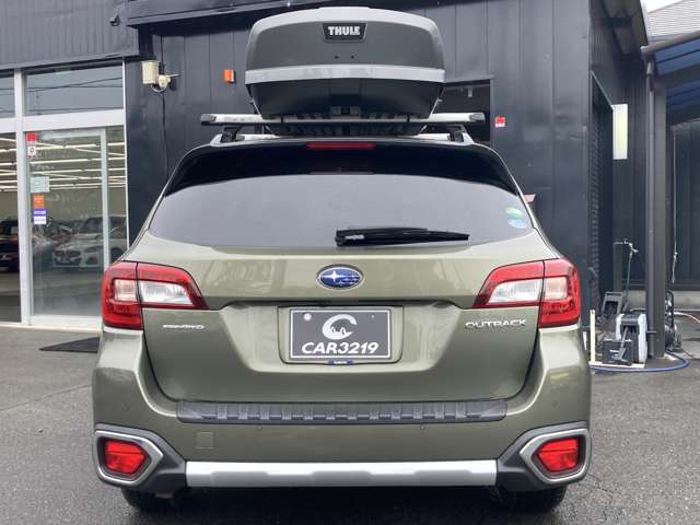 Subaru Legacy Outback 8