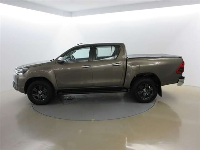 Toyota Hilux 2