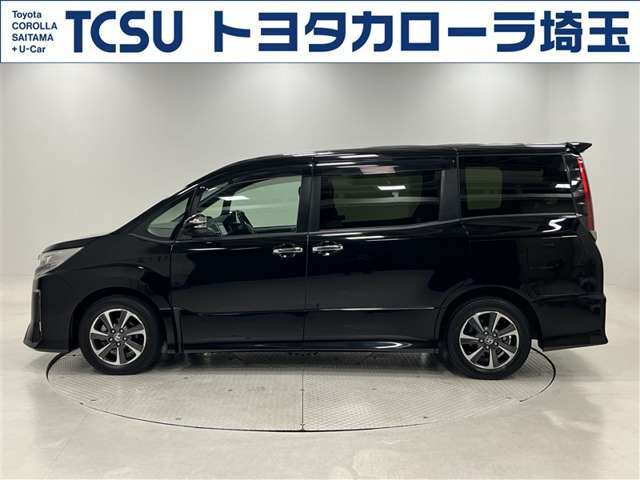 Toyota Noah 12