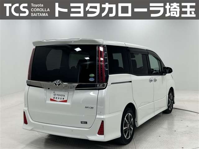 Toyota Noah 10