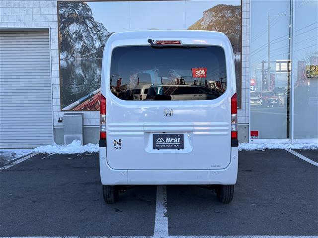 Honda N-VAN 6