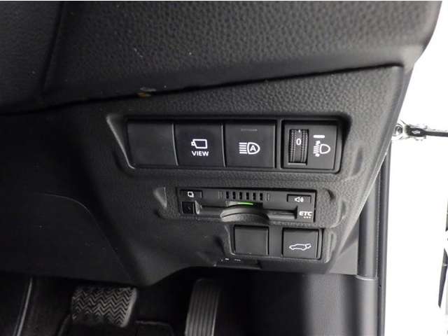 Toyota Corolla Cross 12