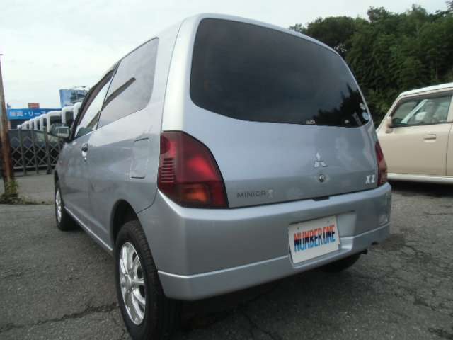 Mitsubishi ミニカ 10