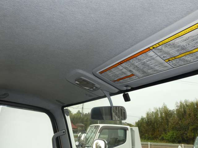 Mitsubishi Fuso Canter 13