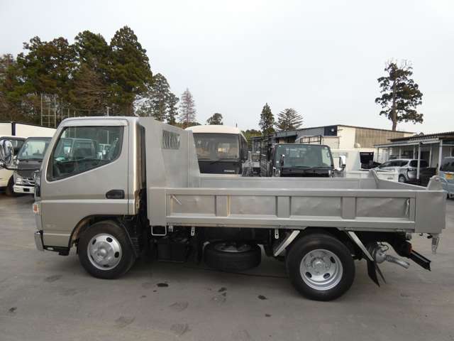 Mitsubishi Fuso Canter 6
