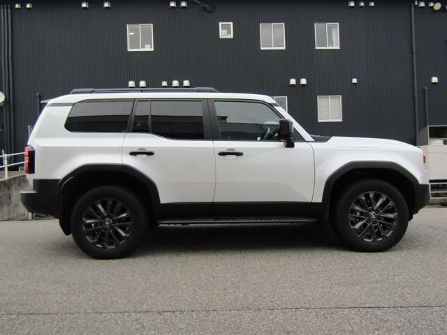 Toyota Land Cruiser 250 7