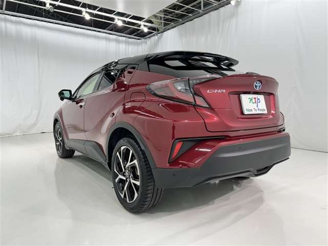 Toyota C-HR 6