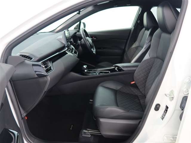 Toyota C-HR 11