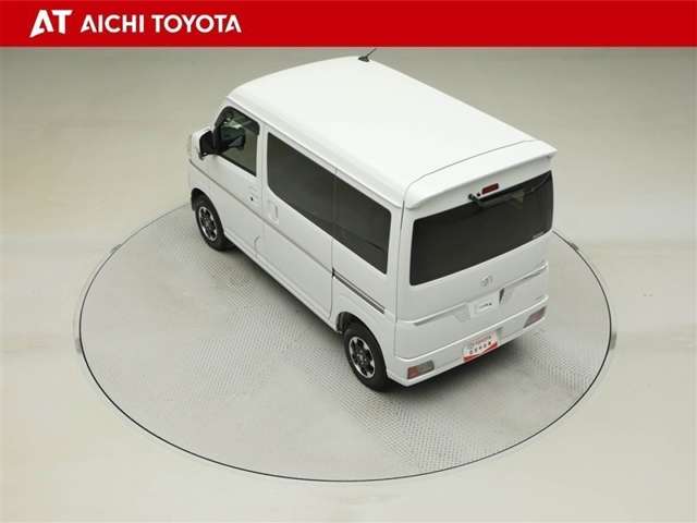 Toyota Pixis Van 12