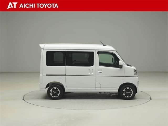 Toyota Pixis Van 7