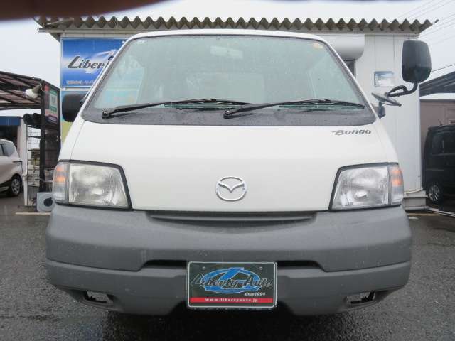 Mazda Bongo Truck 11