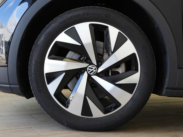 Volkswagen ID.4 10