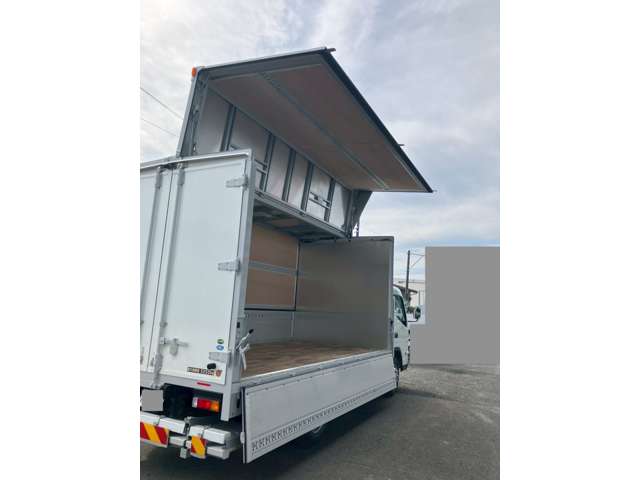 Mitsubishi Fuso Canter 3