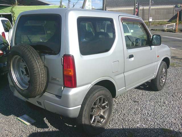 Suzuki Jimny 8