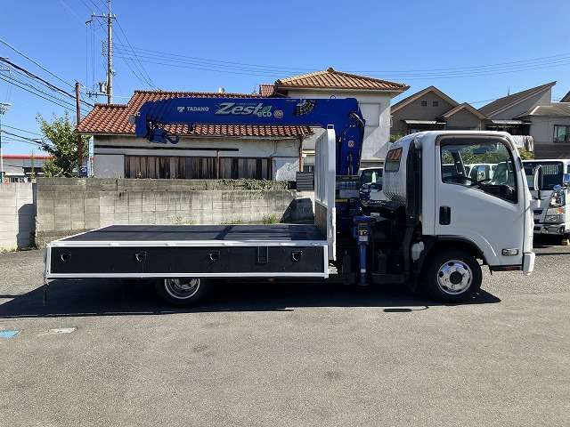 Isuzu Elf 12