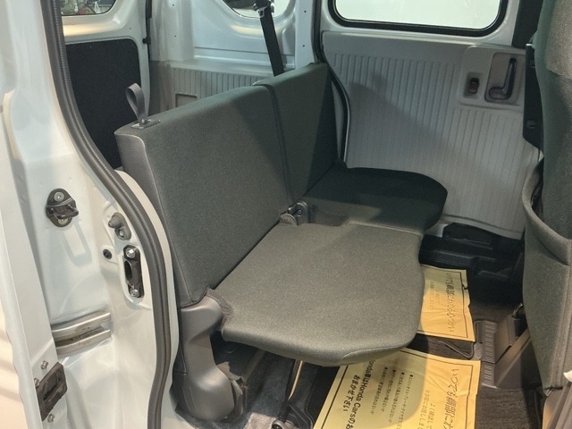 Honda N-VAN e: 12