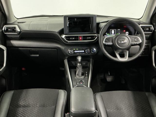Daihatsu Rocky 4
