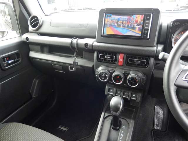 Suzuki Jimny Nomade 10