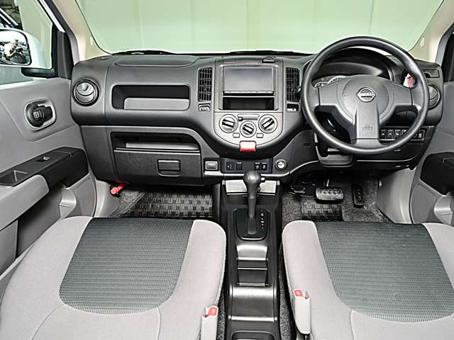 Nissan AD 3