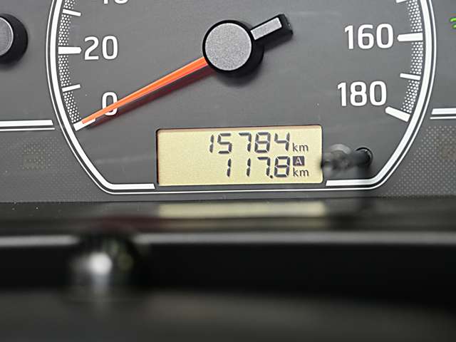 Nissan AD 6