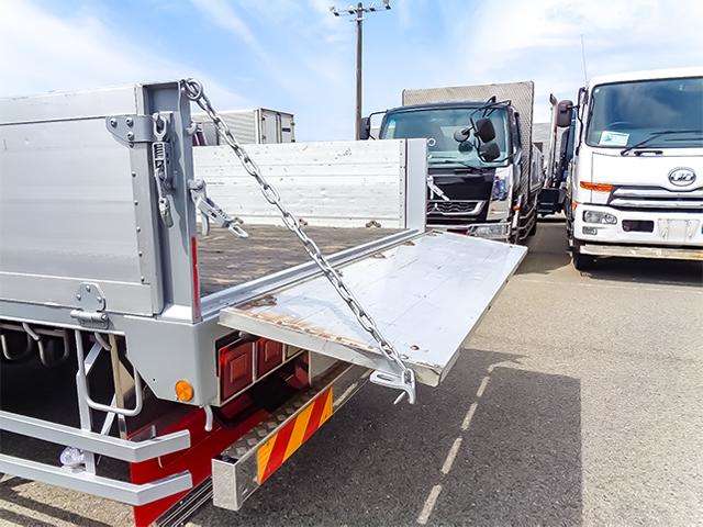 Mitsubishi Fuso Fighter 10