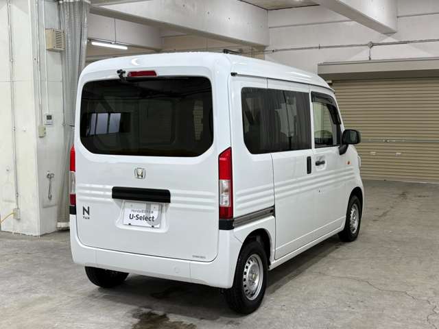 Honda N-VAN 9