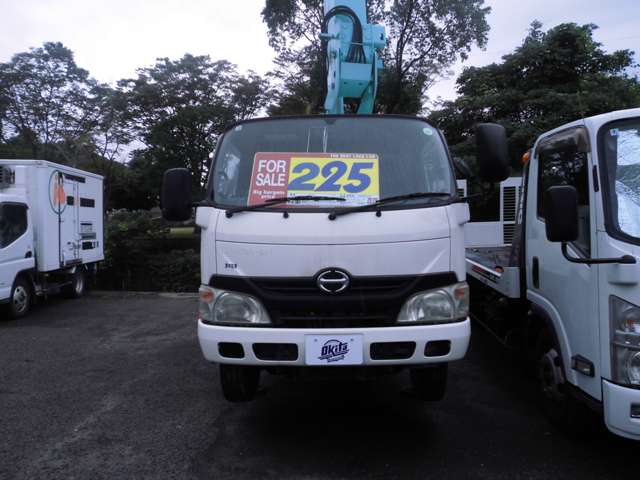 Hino Dutro 2