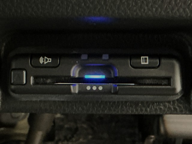 Honda N-VAN 10