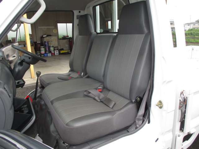 Mazda Bongo Truck 12