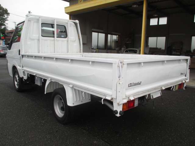 Mazda Bongo Truck 8